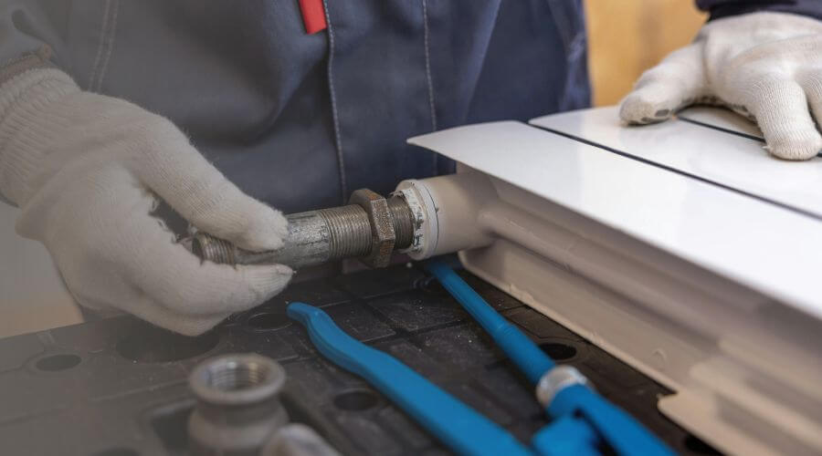 Expert burst pipe repair services in Mountain View, OK